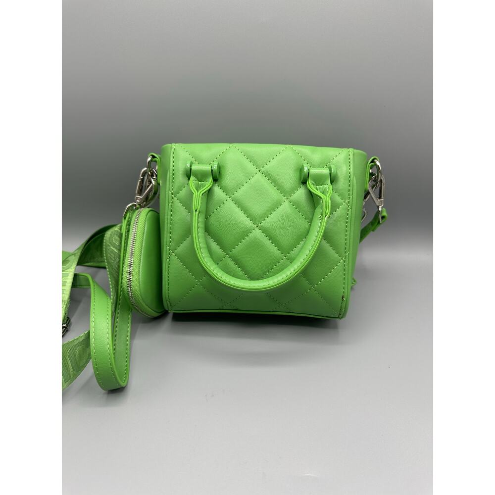 ✨ NWT Steve Madden Bbabi Mini Quilted Crossbody Bag - Green Flare ✨ - Picture 2 of 4